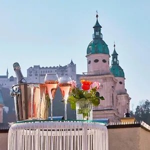 Small Luxury Goldgasse Hotel